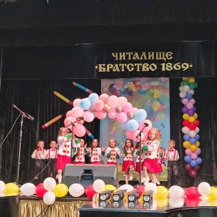 spektakal-