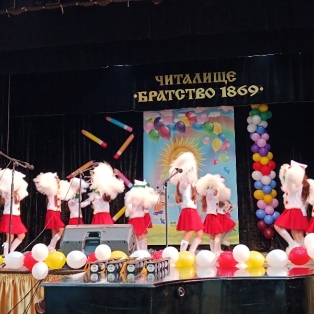 spektakal-